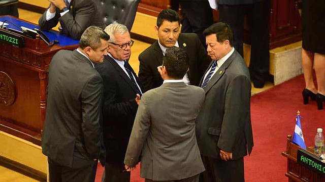 Reasignación presupuestaria hecha por diputados a fondos BID sería inconstitucional e ilegal reasignacion-presupuestaria-hecha-por-diputados-a-fondos-bid-seria-inconstitucional-e-ilegal